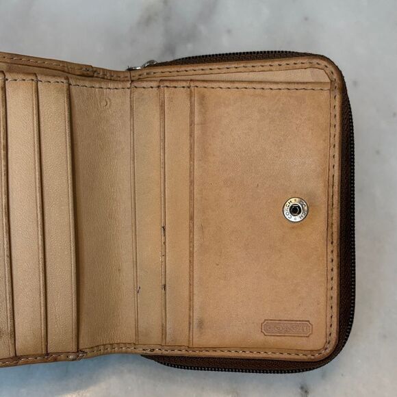 Coach Wallet Y2K Jacquard Signature Logo Canvas Striped Compact Wallet - Picture 12 of 16